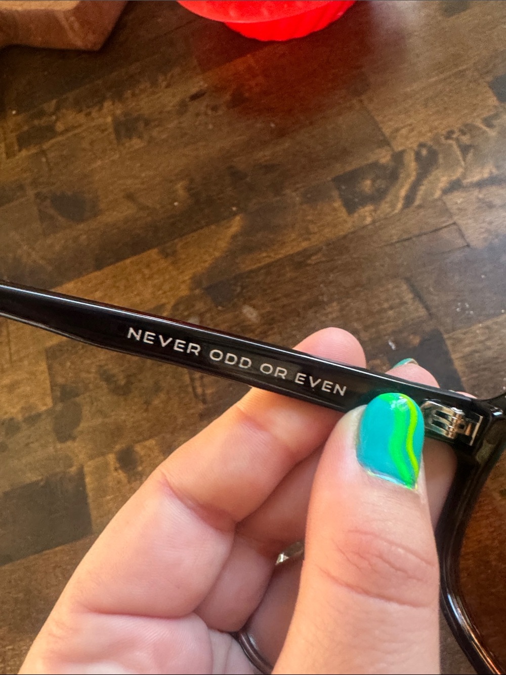 Neven Black Aviator Sunglasses with Brown Lenses - Picture 3 of 4